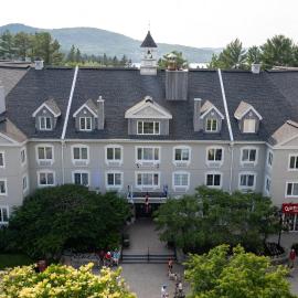 Holiday Inn Express & Suites Tremblant by IHG