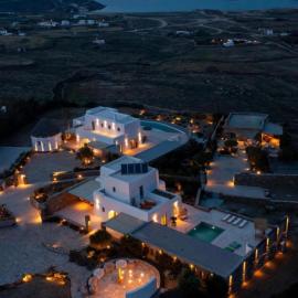 Mykonos AG Villas in Ftelia Beach, hotelli kohteessa Ftelia