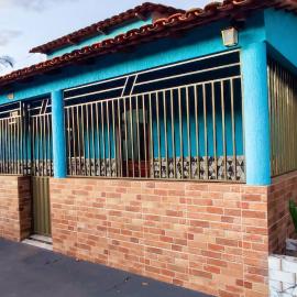 HospedaAurora Casa 3 quartos com ar, khách sạn ở Manhã