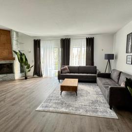 220 qm Penthouse Wohnung mit Fahrstuhl - ohne SPA, hotel en Mannheim