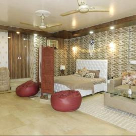 Cozy Bohemian Studio Apartment - GK2 South Delhi, near M Block Market
