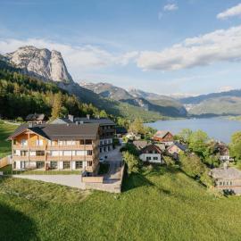 Seepanorama Apartments am Grundlsee - Your Austrian Home, hotel a Grundlsee