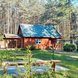 Chata przy lesie - sauna i balia – hotel w mieście Łuka