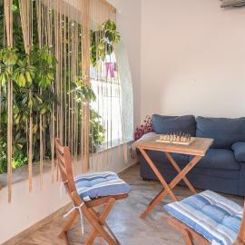 Stardust sanctum hideaway、Káto Panayíaのホテル