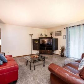 Countryside Family Cottages near Lake Bella Vista, hotel a Rockford