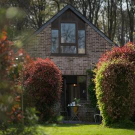 Le menhir bleu, gîte 2 personnes de plain-pied à Wéris