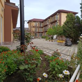 Kherim 2, hotel in Tuzla