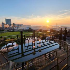 Sunset Point Apts - Aqua Therapy Suite, hotel i Margate