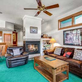 Woods 115 by Great Western Lodging