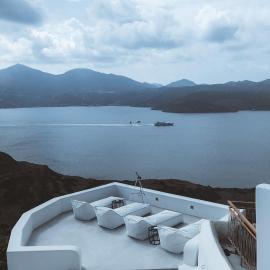 Eight Infinity Suites -- Two-level Residence --