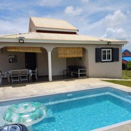 Private Villa, Castel, hotel in Lamentin