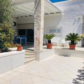 Villa Mirante - Maruggio, מלון במרוג'ו