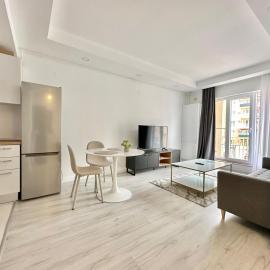 Double Studio B106 StayInn by Cosmopolis, hotel in Ştefăneştii de Jos