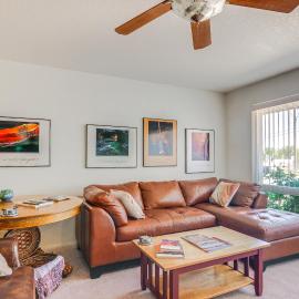Walk to Downtown: Page Hideaway w/ Patio