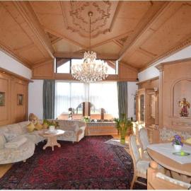 Begum's Palace in Munich - 120qm of Spacious Elegance，安達赫治的飯店