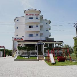 Hotel Monte Rei, hotel en Lushnjë