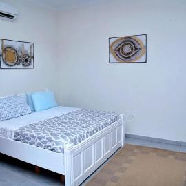 Petite's Nest - Studio 2