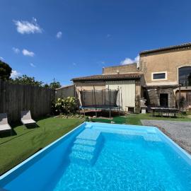 Loft Chocolatine, spacieux, piscine, trampoline