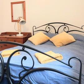 Charming 1 bedroom self-contained first floor flat
