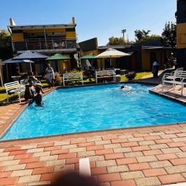 Platinum Guest lodge Germiston, hotel em Germiston