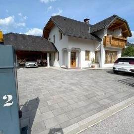 SOS Apartments
