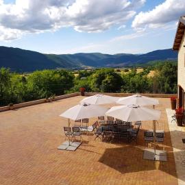 Agriturismo Casale Tozzetti、ノルチャのホテル