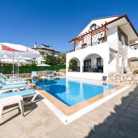 Turquoise Shores Family-Friendly Luxury Villa Hisaronu, Ovacik by Sunworld Villas Fethiye, hotel din Fethiye