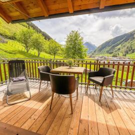 Modern Mountain Apart 5 - an der Skipiste, hotel en Rauris