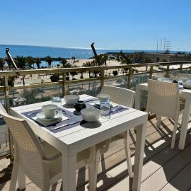 La Marina B&B, hotel in Civitavecchia