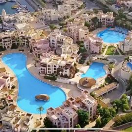 Romantic chalet between swimming pools and close to the seashore for families only – hotel w Akabie