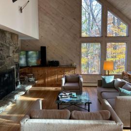 Bluebird Cottage - Large all season getaway