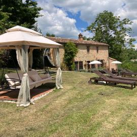 Il Nascondiglio - The Hideaway, hotell sihtkohas Amandola