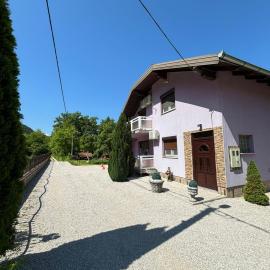 EMRAH RIVER UNA, ξενοδοχείο σε Bihać
