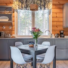 Arctic Nature Lodge, hotel en Inari