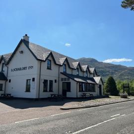 Lochailort Inn, hôtel à Lochailort