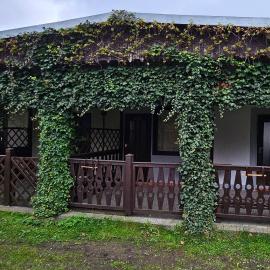 Chatka Ema, hotel in Náchod