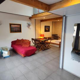 Le studio rustique du Bassin, hotel in La Teste-de-Buch