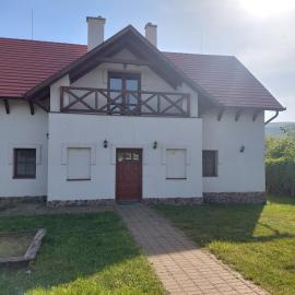 Brónok-völgy Vendégház, hotel u gradu Erdebenje