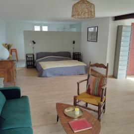 Loft rez de jardin, hotel di Forcalquier