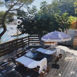 Cabanon moderne, les pieds dans l'eau, 2 chambres, Hotel in Le Pradet