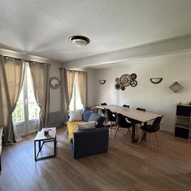 Duplex avec piscine, hotel in La Roche-Posay