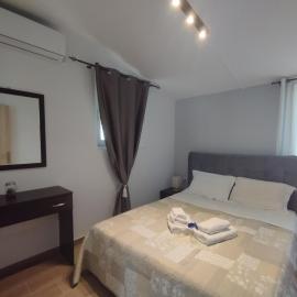 ΚΤΗΜΑ ΠΑΥΛΟΜΠΕΗ OLIVE & SEA, hotel a Almirón