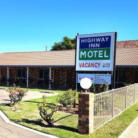 Highway Inn Motel, hotel u gradu Hay