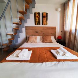 Antico borgo tra i laghi, hotel a Meina
