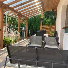 Levendula Vendégház, hotel in Balatonföldvár