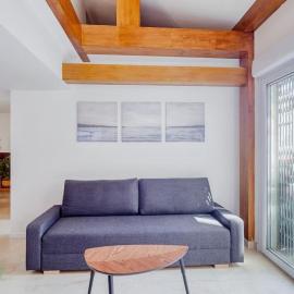 Nice duplex for 6p, hotel in Villejuif