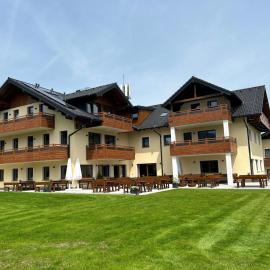 Gasthof Steinbichler, ξενοδοχείο σε Nussdorf am Attersee