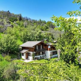 Chalet Le Raccard by Interhome, Hotel in Saclentse