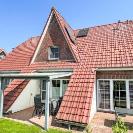 Holiday Home MeerZeit I by Interhome, hotel u gradu Butjadingen