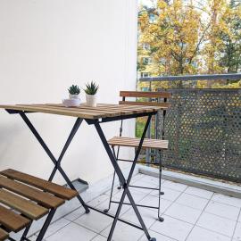2-Zimmer-Monteurwohnung mit Balkon - Ludwigsfelde bei Berlin - Küche & Bad - Free WiFi, hotel u Ludwigsfeldeu